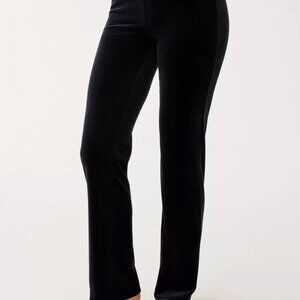 Noir 33" Dorsey Velour Pant by Lilly Pulitzer
